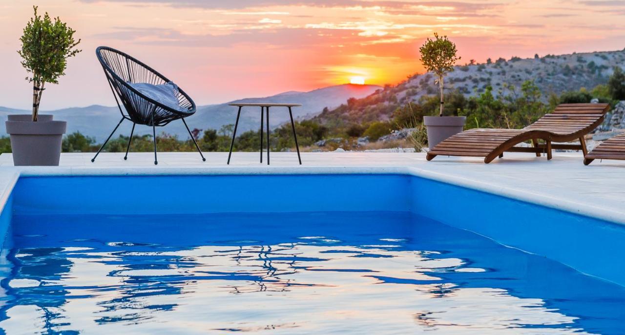 Villa Zlatno Sunce In The Hills Near Trogir Vrsine Екстер'єр фото