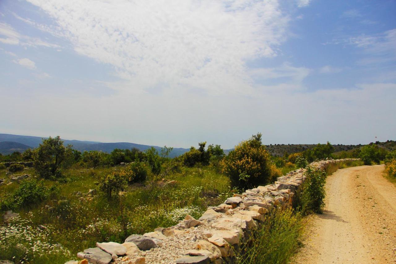 Villa Zlatno Sunce In The Hills Near Trogir Vrsine Екстер'єр фото