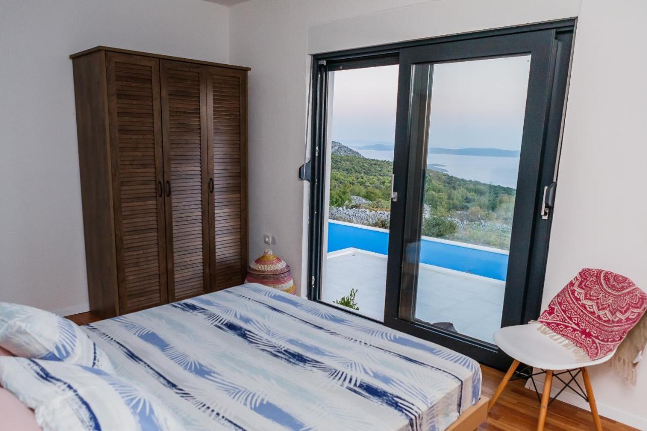 Villa Zlatno Sunce In The Hills Near Trogir Vrsine Екстер'єр фото